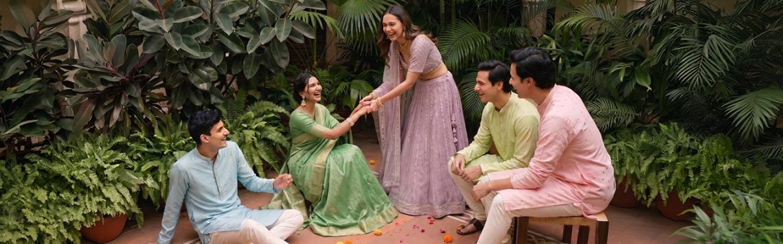 Saree or Lehenga? What Wedding Guests Prefer in 2026
